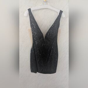 Glamorous Black Sequin V-Neck Prom Dress